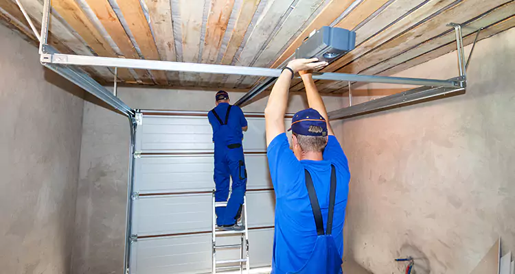 Garage Door Opener Technician in Dunedin, FL