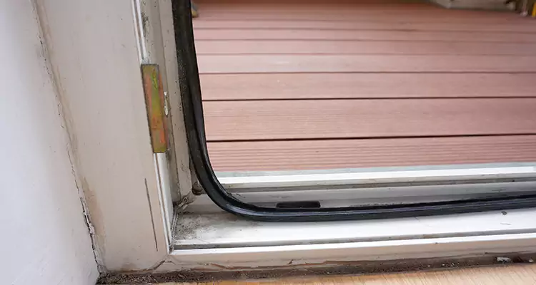 Repair Patio Doors Leaking at Bottom in Dunedin, FL
