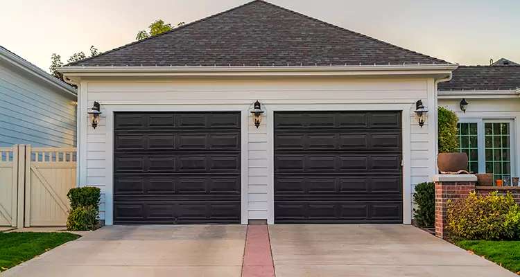 Residential Local Garage Door Repair in Dunedin, FL