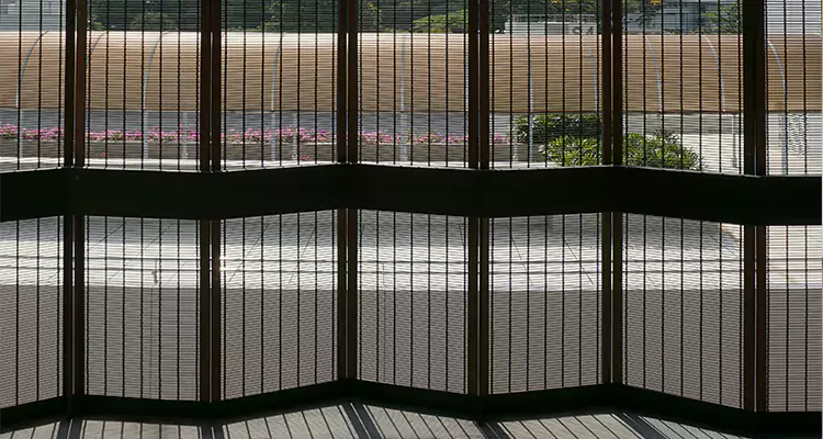 Front Screen Door Repair in Dunedin, FL