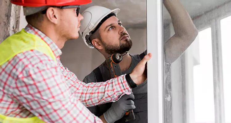 Vertical Crank Out Windows Repair in Dunedin, FL